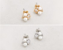 パール×ビジューピアス