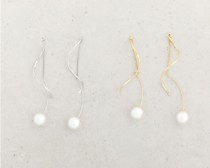 パールキャッチピアス